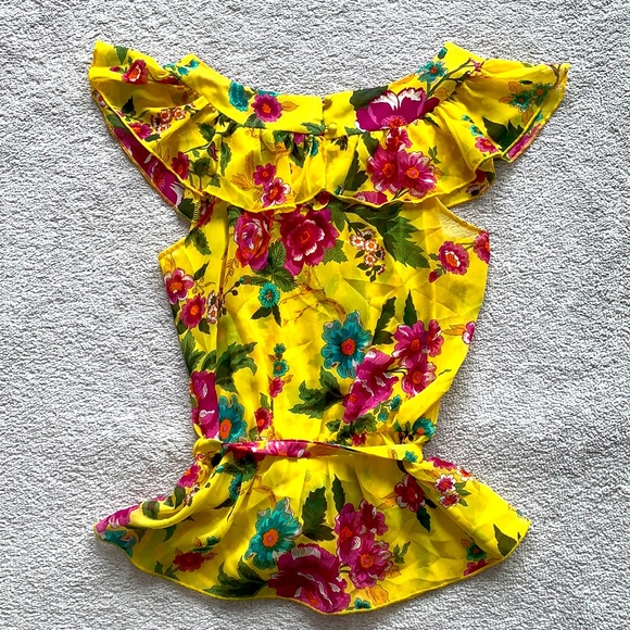 Forever 21 Floral Top - Picture 2 of 4